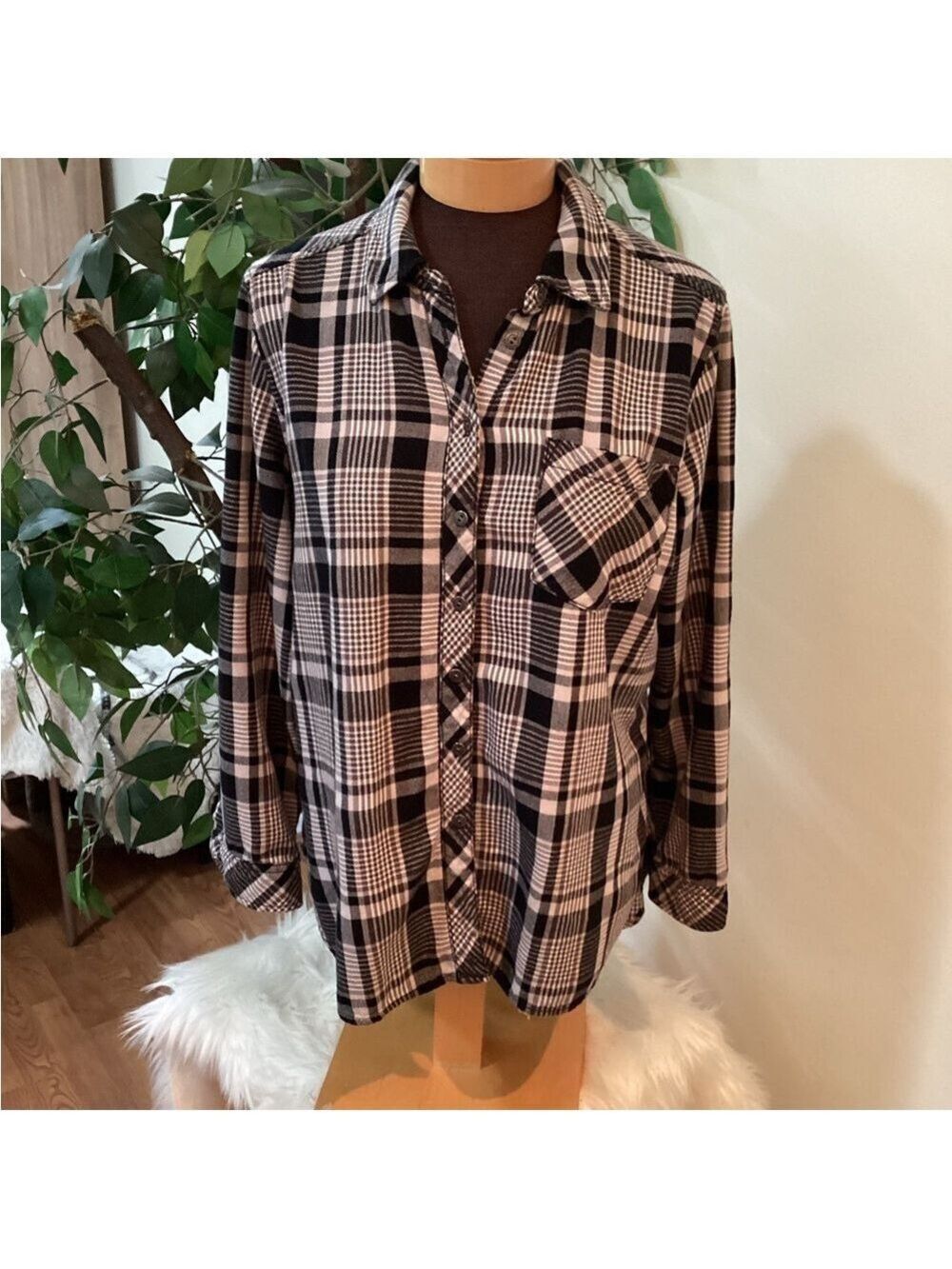 Sonoma black gray white plaid long sleeve button down Woman’s size L